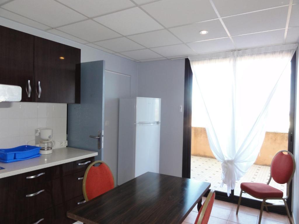 L'hacienda 3*